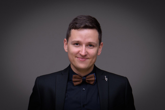 „Az orvoslás a testet, a zene a lelket gyógyító hivatás”